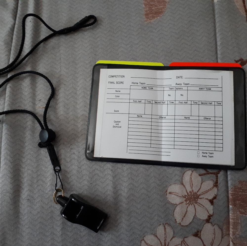 Referee Set
